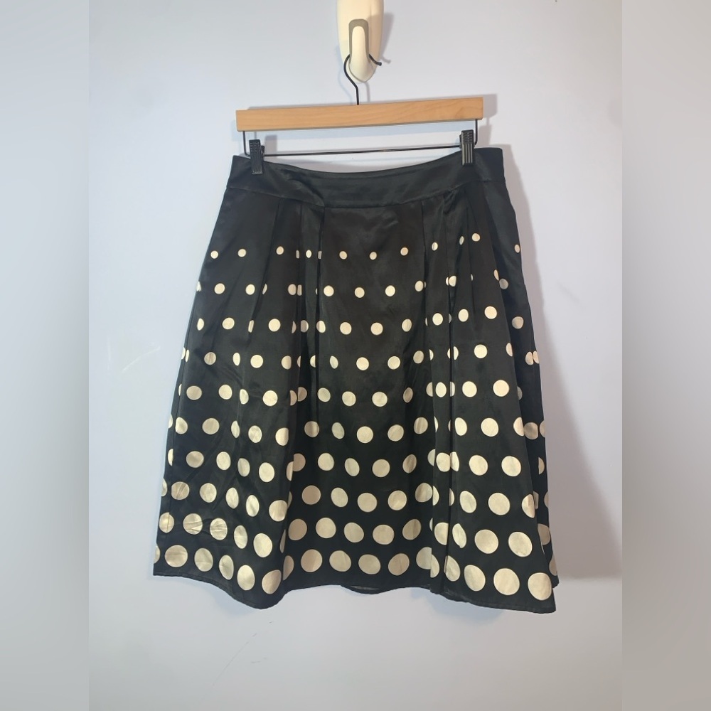 Pendleton silk Black and White Polka Dot Skirt size 12 pockets